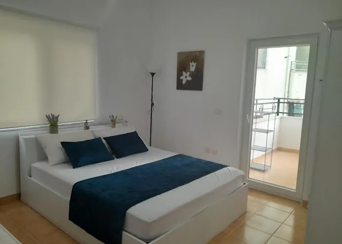 Lavender Apartment Golem (Tirana)