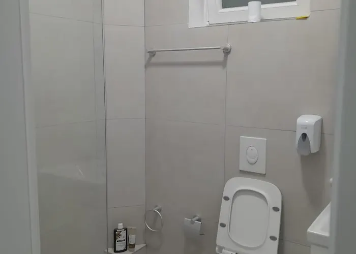 Apartment Lavender Golem (Tirana)